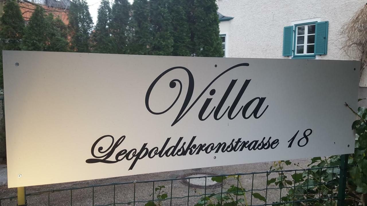 Apartment Villa Leopoldskron Salzburgo Exterior foto